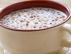 Buckwheat - Kefir Diät fir Gewiichtsverloscht